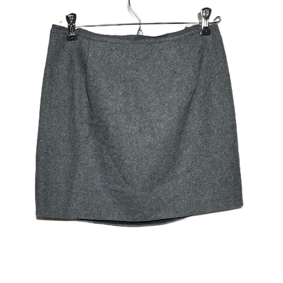 J. Crew Wool Blend Charcoal Grey Lined Mini Skirt, Slanted Pockets & Zipper, 0 - Picture 5 of 13